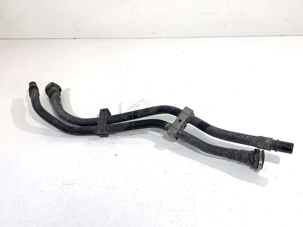 [STARK-891411] Drenaje de agua KIA EV6 (CV) 2021-2022
