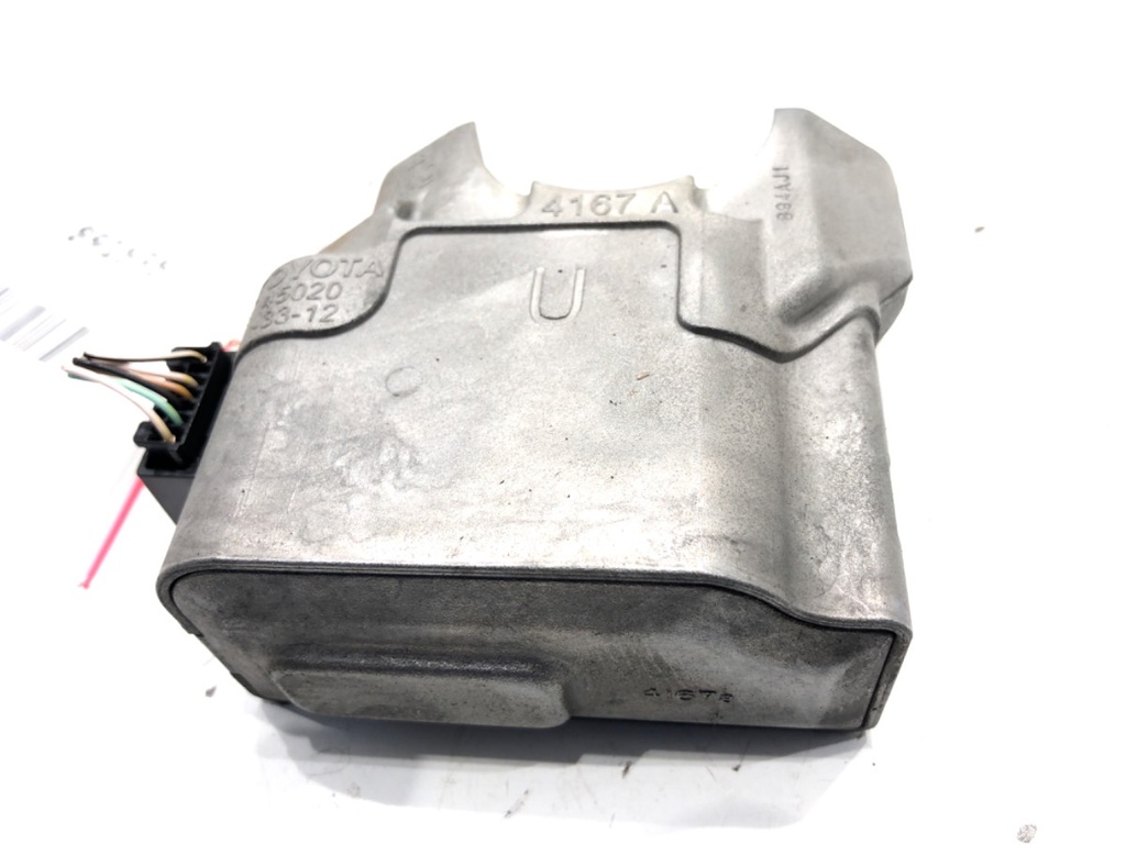 [STARK-891535] Bloqueo de dirección Toyota Camry (_V7_, _VA7_, _VH7_) 2.5 Hybrid (AXVH71_) 2017-2022