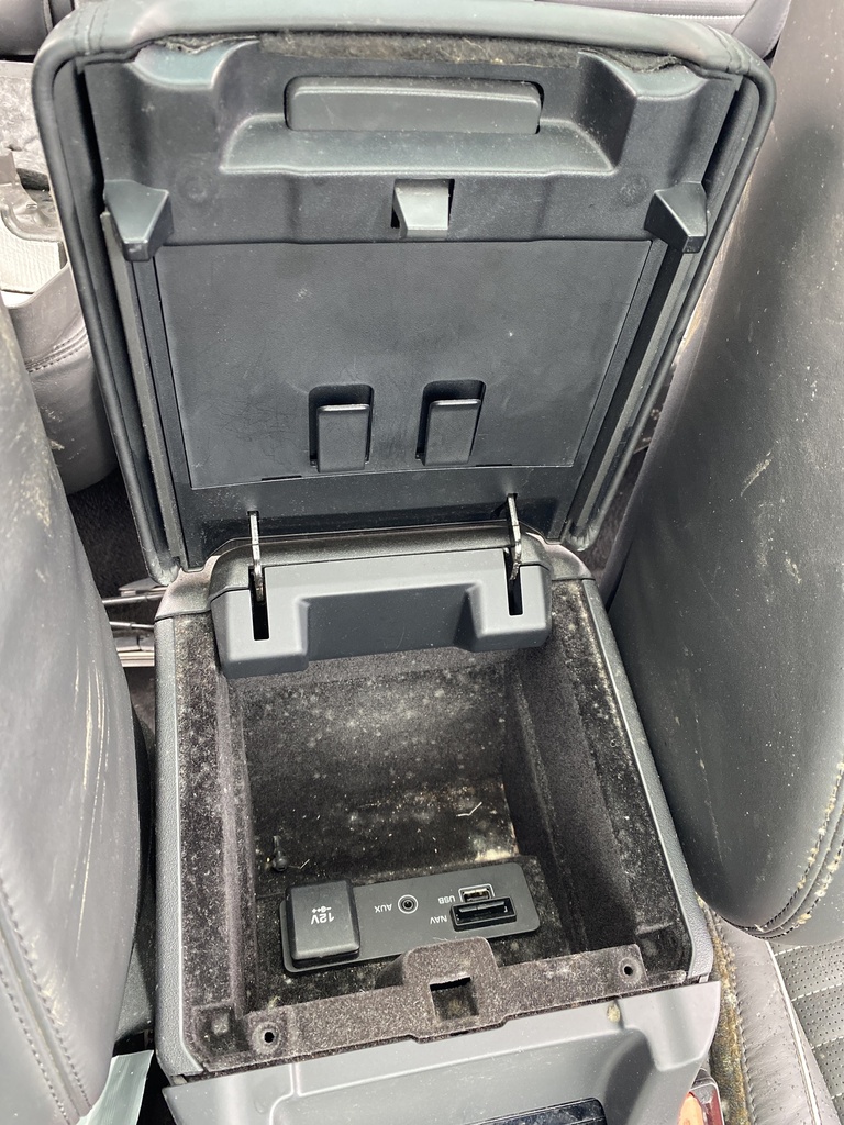 [EPE-100796] Reposabrazos central consola Land Rover Discovery Sport L550