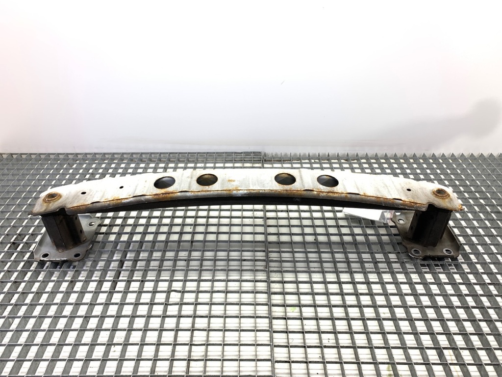 [STARK-892770] Viga de parachoques trasero MAZDA 3 liftback (BP) 2018-2022