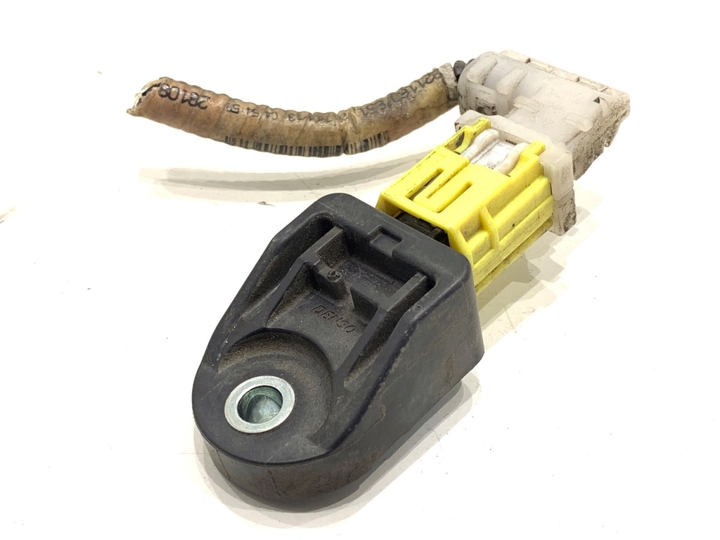 [STARK-894293] Sensor de impacto Toyota Auris Kombi (_E18_) 1.8 Hybrid (ZWE186_) 2013-2018