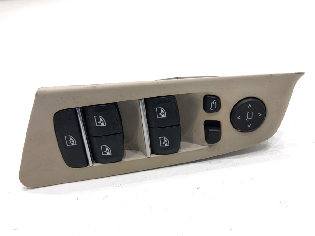 [STARK-894426] Interruptor de elevalunas BMW Serie 5 (G30, F90) 2016-2022