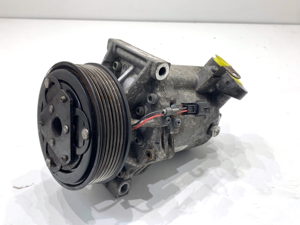 [STARK-895916] Compresor de aire acondicionado Nissan Juke (F15) 1.2 DIG-T 85 kW 115 CV