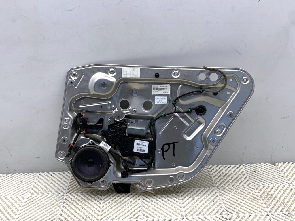 [STARK-899139] Elevador de ventanilla trasero derecho VW Phaeton (3D1-3D9) 2002-2016