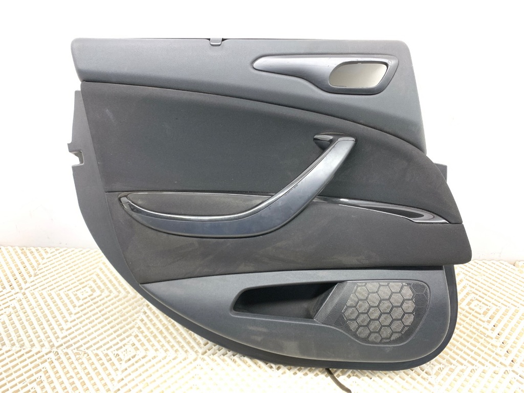 [STARK-899921] Panel de puerta trasera izquierdo CITROEN C5 III (RD_) 2008-2022