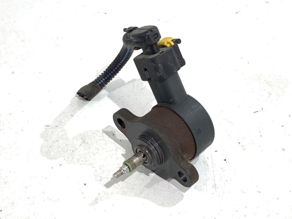 [STARK-900163] Regulador de presión de combustible SUZUKI SWIFT III (MZ, EZ) 1.3 DDiS 2005-2022