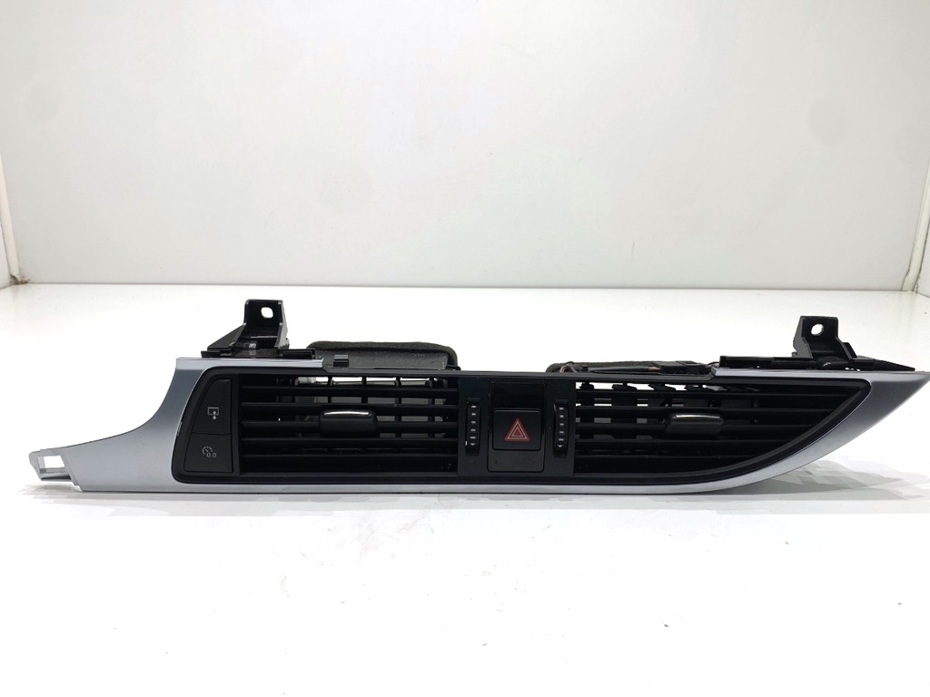 [STARK-900371] Rejilla de admisión de aire delantera Audi A6 C7 Avant (4G5, 4GD) 2011-2018