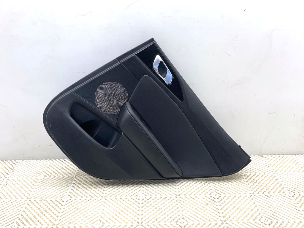 [STARK-900725] Panel de puerta trasera derecha KIA XCEED (CD) 2019-2022