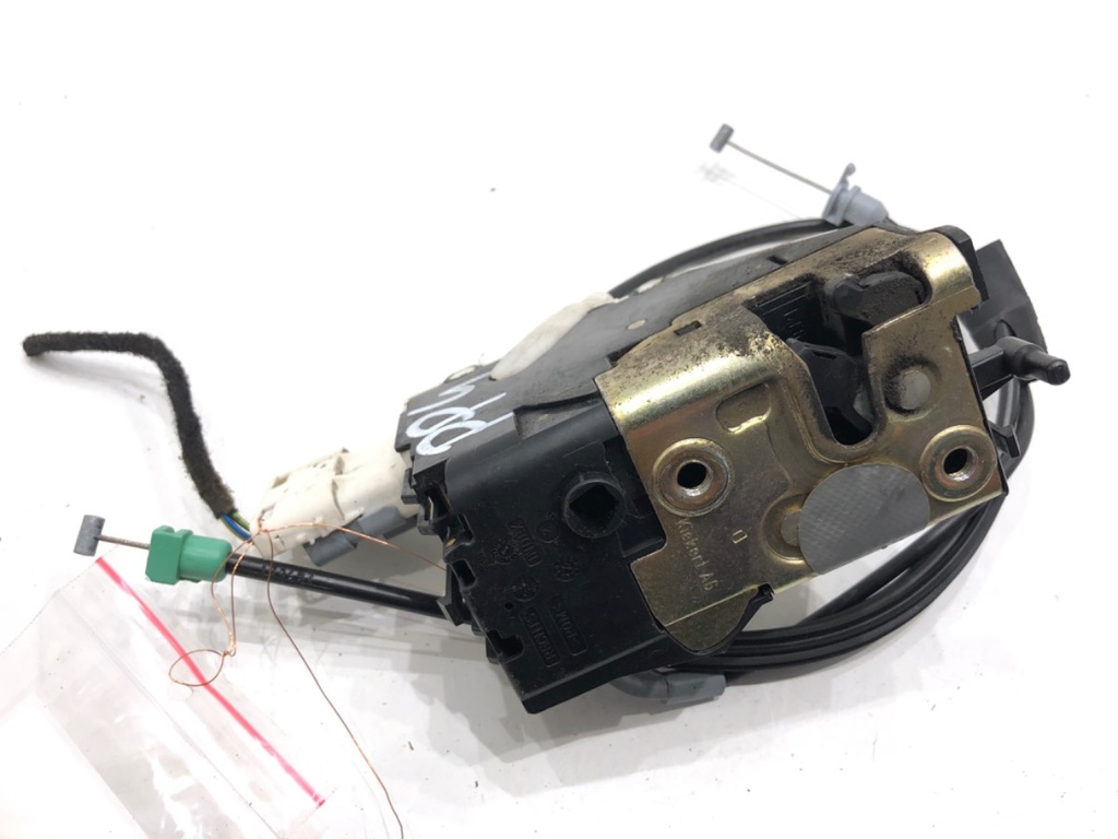 [STARK-901242] Cerradura de puerta delantera derecha CITROEN C4 I (LC_) 1.4 16V 2004-2014