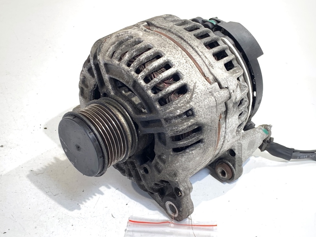 [STARK-904033] Alternador VW Golf VI Variant (AJ5) 1.6 TDI 77 kW 2009-2013