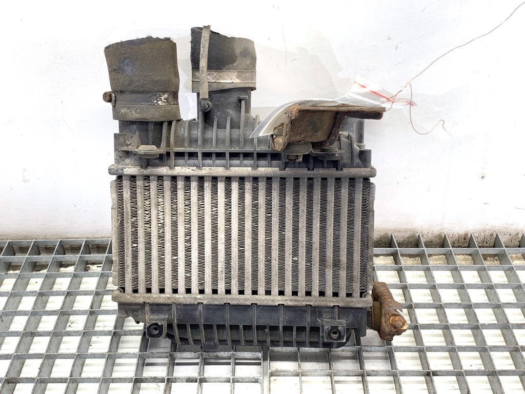 [STARK-904628] Intercooler Toyota Avensis (_T25_) 2.0 D-4D 85 kW 2003-2008
