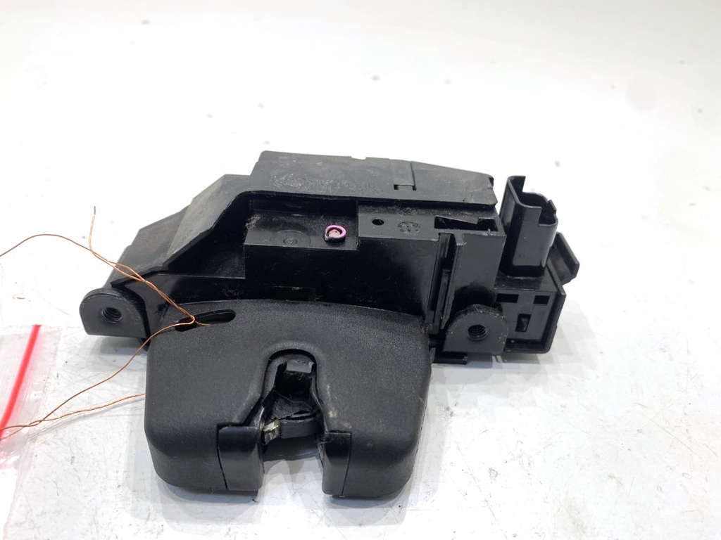 [STARK-904926] Cerradura de portón trasero CITROEN C3 III (SX) 1.2 PureTech 110 81 kW