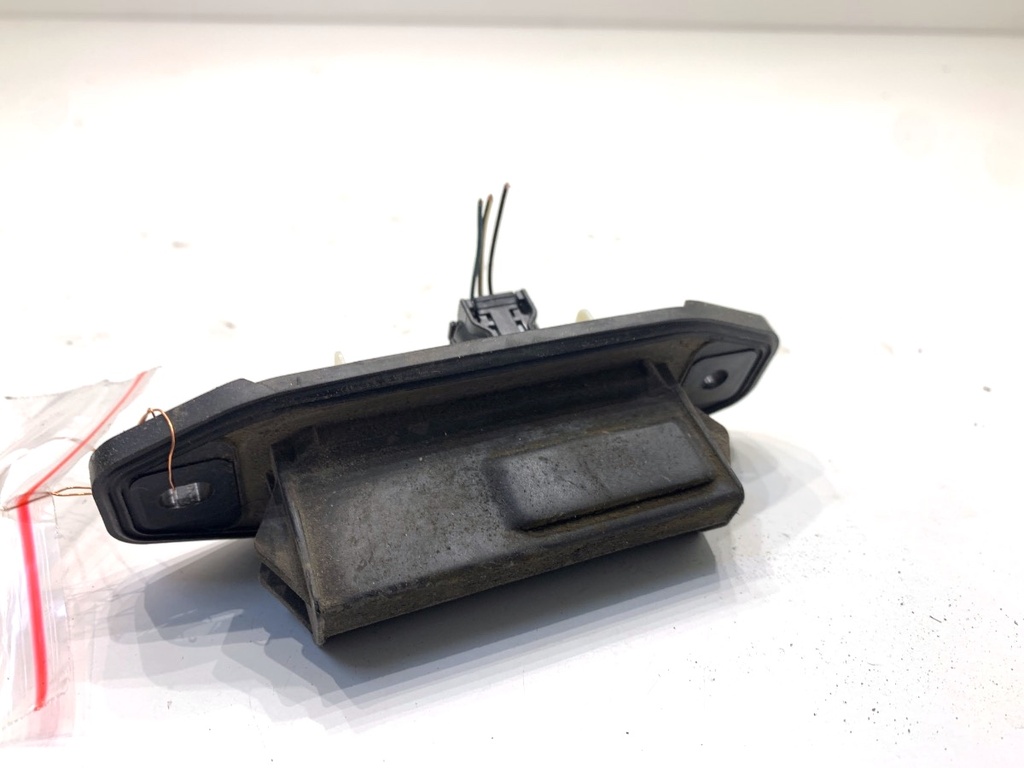 [STARK-905994] Maneta de portón trasero Toyota Corolla Kombi (_E21_) 2019-