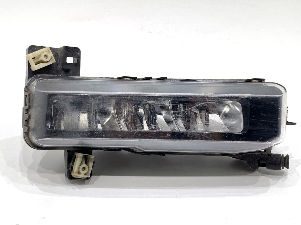 [STARK-906125] Faros delanteros derecho halógeno BMW Serie 3 Touring (G21, G81) 2019-2022