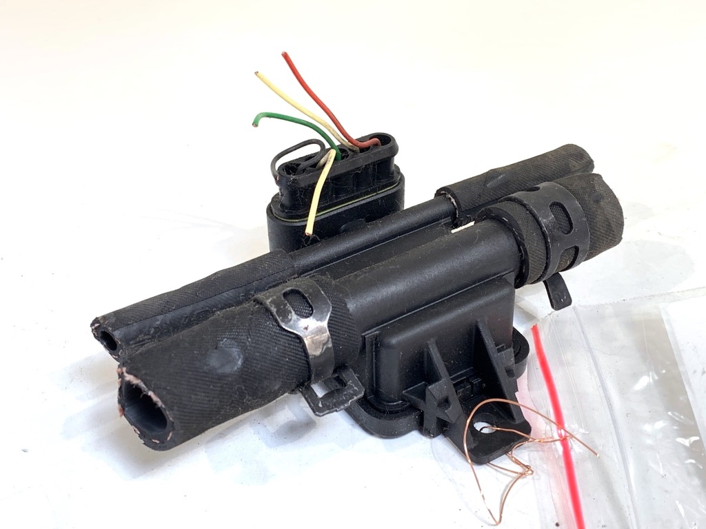 [STARK-907436] Sensor de presión GLP Toyota Yaris Cross (MXP_) 1.5 Hybrid 68 kW 2020-2022