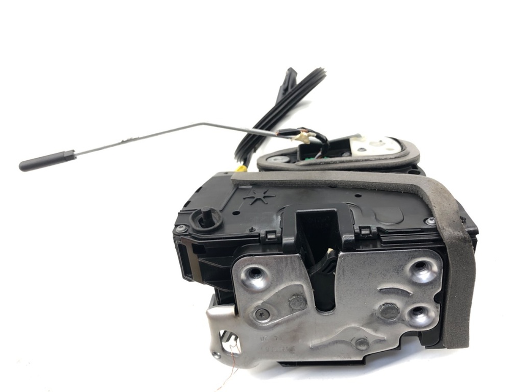 [STARK-907465] Cerradura de puerta trasera derecha OPEL ASTRA K Sports Tourer (B16) 2015-2022