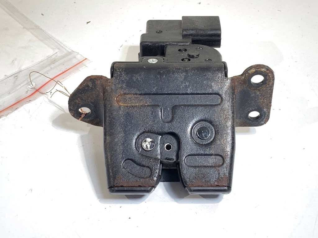 [STARK-911085] Cierre de portón trasero Hyundai i30 (GD) 2011-2016