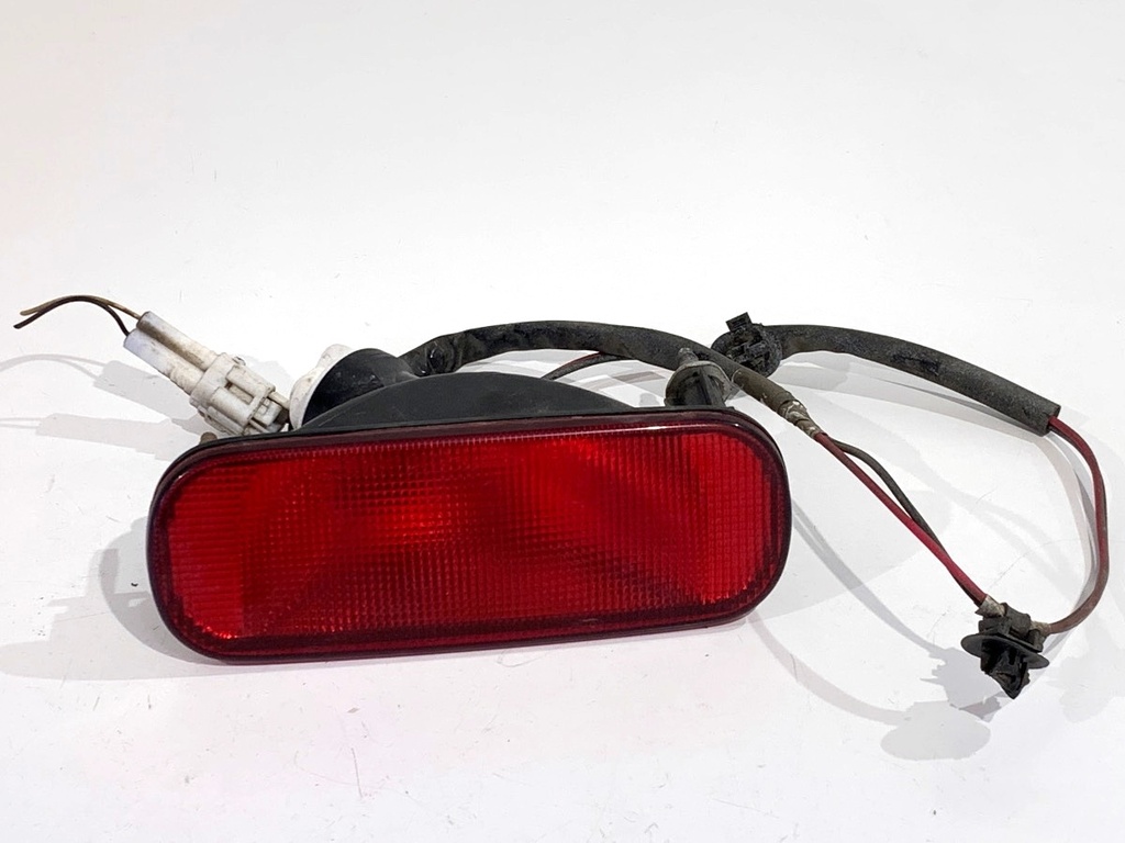 [STARK-912717] Lámpara de parachoques trasero SUZUKI VITARA (LY) 2015-2022 1.6 (APK 416) 88 kW 120 CV
