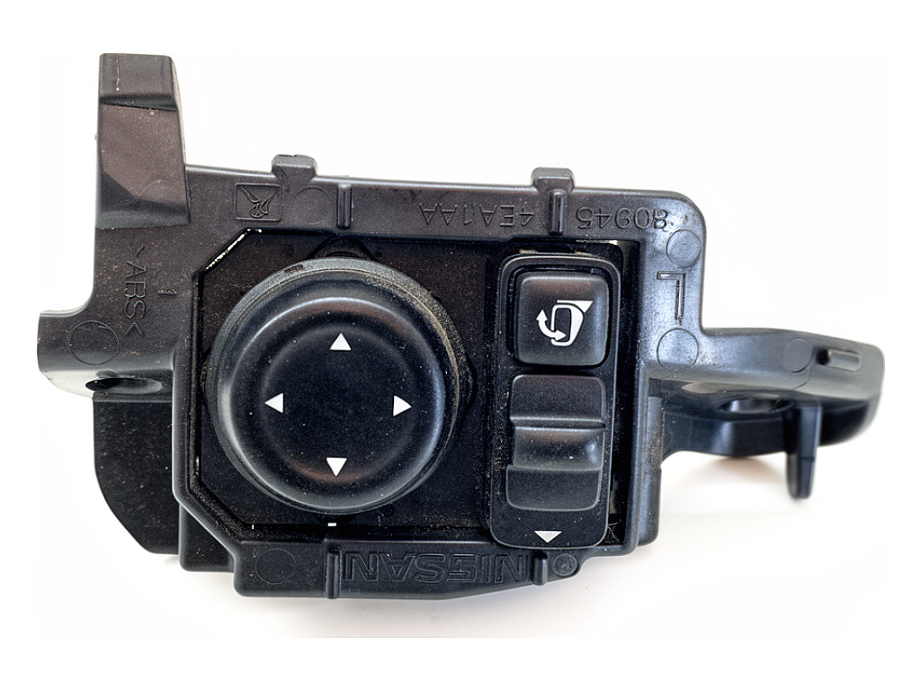 [STARK-913237] Interruptor de ajuste de espejos NISSAN Qashqai II (J11) 2013-2022