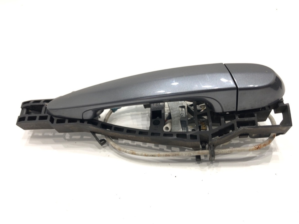 [STARK-913623] Maneta exterior de puerta derecha delantera BMW Serie 3 (F30, F80) 2011-2018