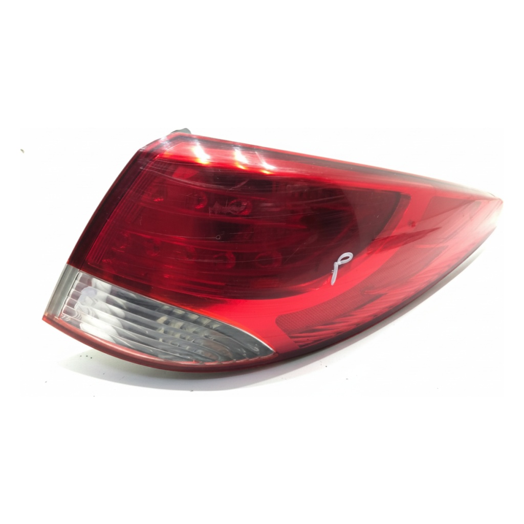 [STARK-915293] Piloto trasero derecho Hyundai ix35 (LM, EL, ELH) 2009-2022