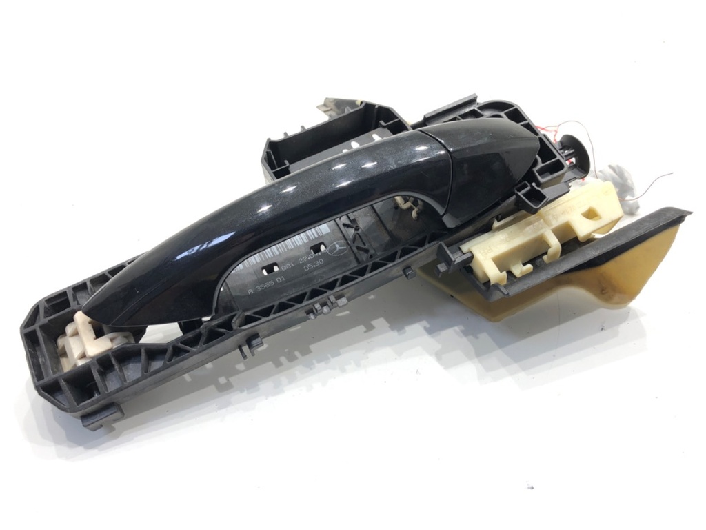 [STARK-915320] Manilla exterior de puerta delantera derecha Mercedes-Benz Clase E (W212) 2009-2016