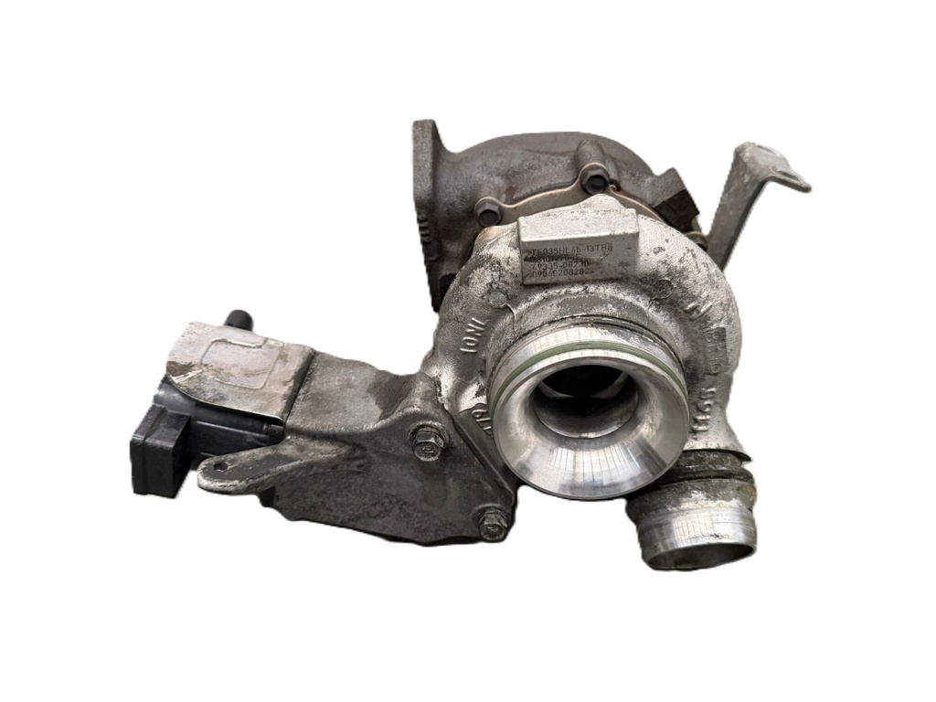 [T00231] Turbocompresor  BMW Serie 1 E87 2.0 120D N47D20C 7810199 49335-00230