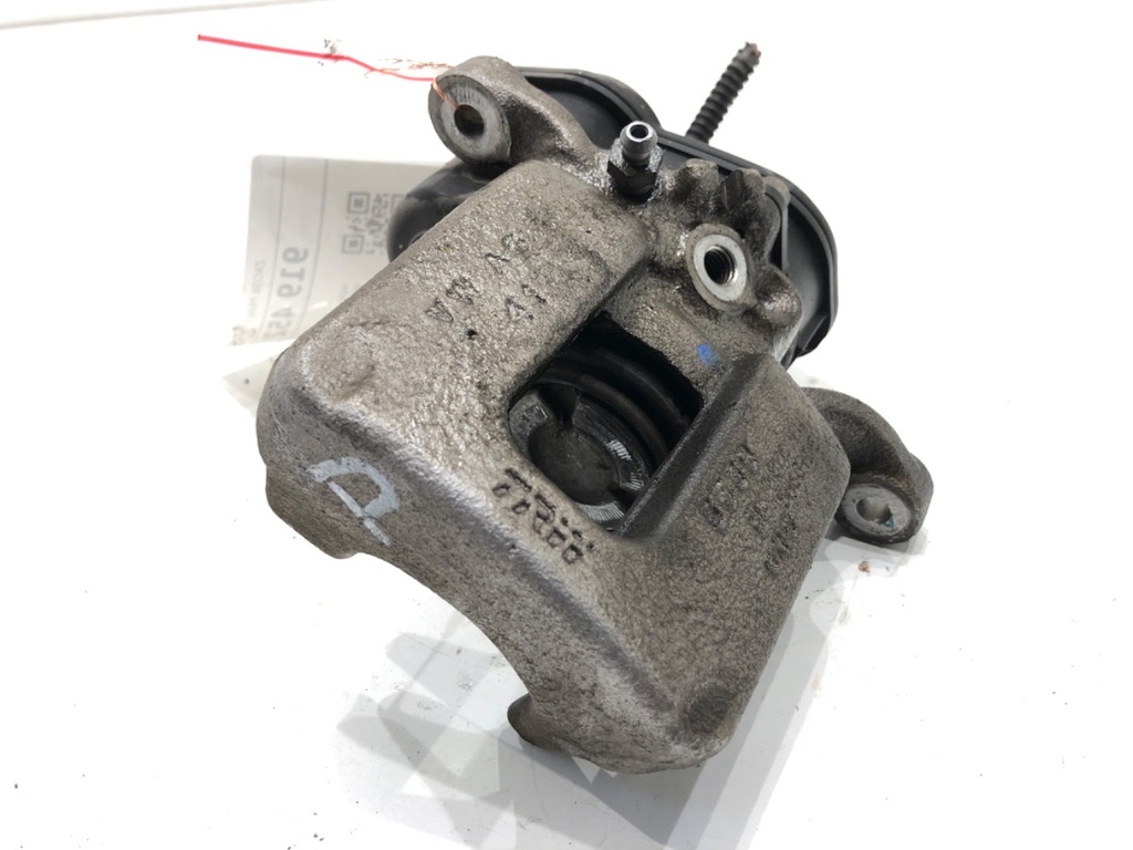 [STARK-919452] Pinza de freno trasera derecha Audi Q3 (8UB, 8UG) 2011-2018