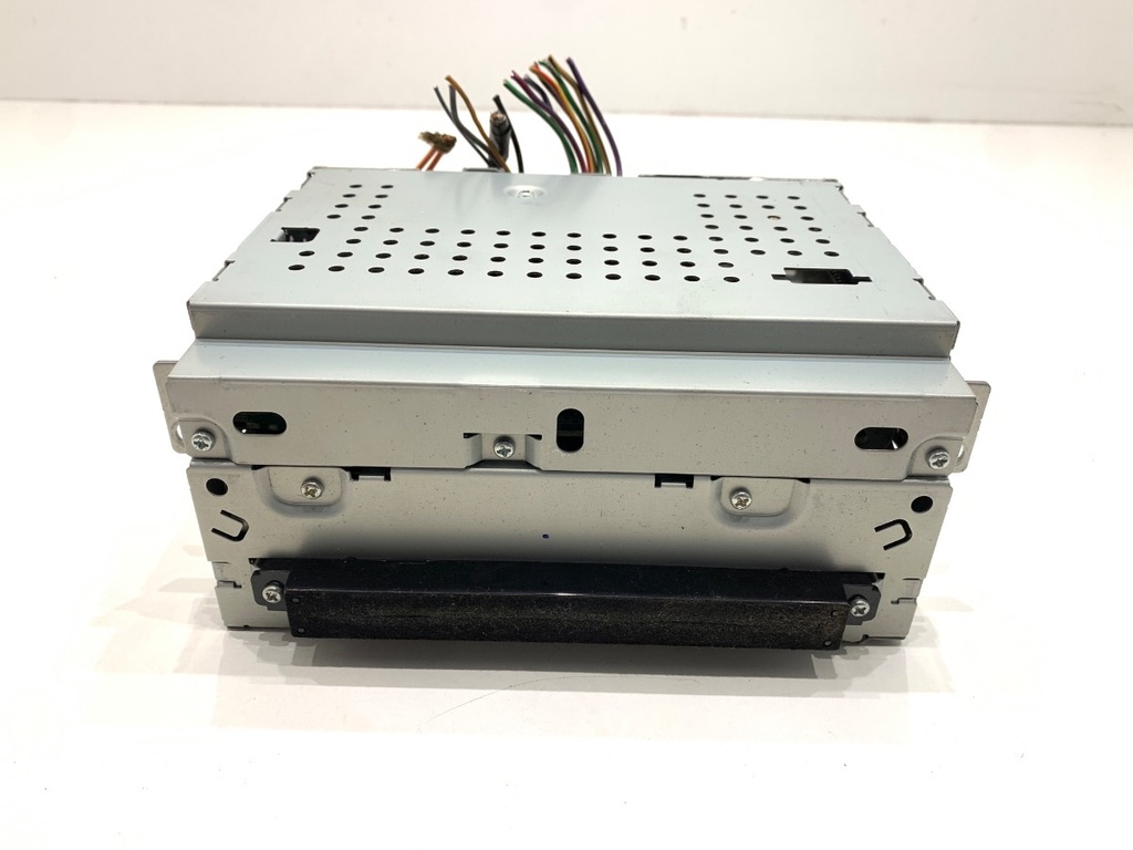 [STARK-920080] Radio VOLVO V70 III (135) 2.5 T 2009-2012