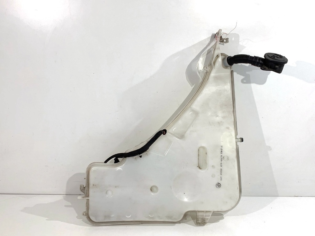 [STARK-920601] Depósito de líquido limpiaparabrisas BMW Serie 3 (F30, F80) 2011-2018