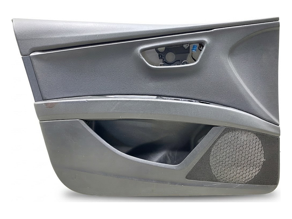 [STARK-920999] Panel de puerta delantero izquierdo SEAT Leon ST (5F8) 2.0 TDI 150 CV 2013-2022
