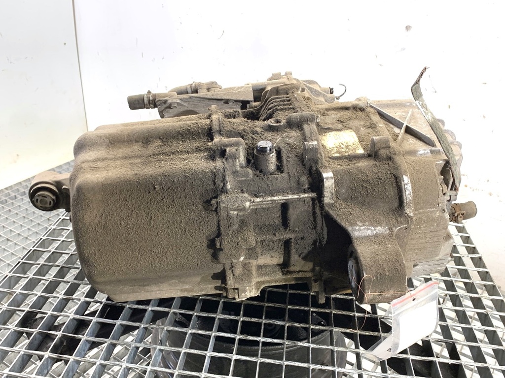 [STARK-919108] Motor TESLA MODEL S (5YJS) 85D AWD 310 kW 421 CV eléctrico 2015-2016