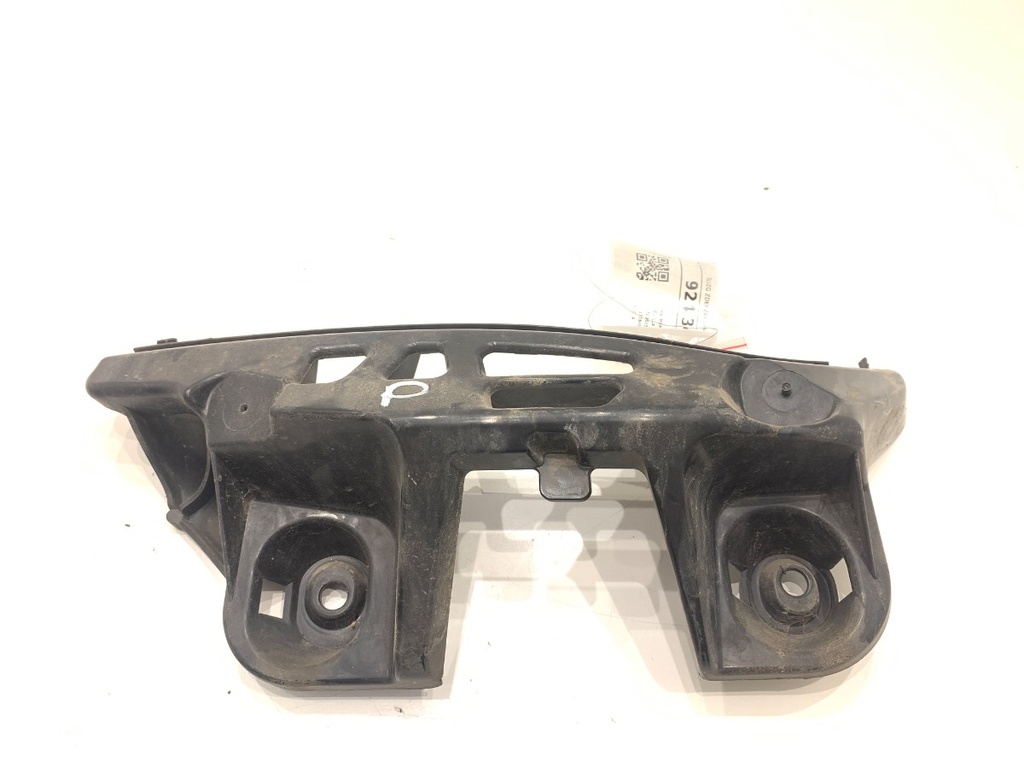[STARK-924344] Deslizador de parachoques trasero derecho MERCEDES-BENZ CLA Shooting Brake (X117) 2015-2019