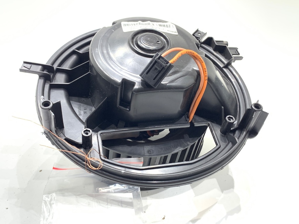 [STARK-924636] Ventilador de admisión SEAT León (5F1) 1.5 TSI 110 kW 2018-2022