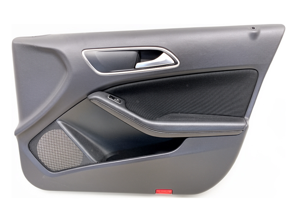 [STARK-925429] Panel de puerta delantero derecho Mercedes-Benz Clase A (W176) 2012-2018