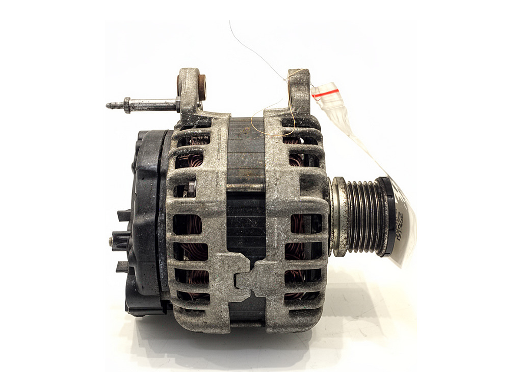 [STARK-925770] Alternador VW Passat B8 Variant 2.0 TDI 110 kW 03L903023K