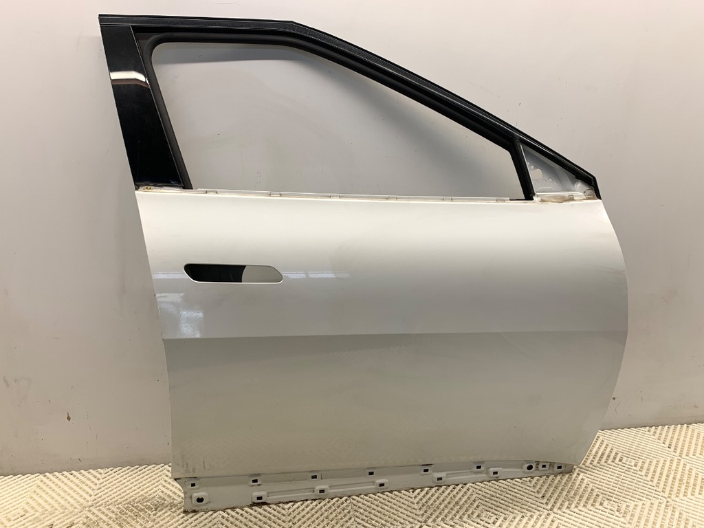 [STARK-889760] Puerta delantera derecha KIA EV6 (CV) 2021-2022