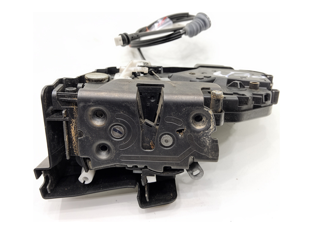 [STARK-929566] Cerradura de puerta delantera izquierda Volvo C30 (533) 2006-2013