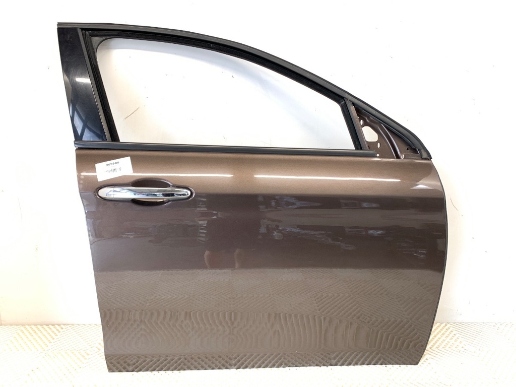 [STARK-909988] Puerta delantera derecha FIAT TIPO sedan (356_) 2015-2022