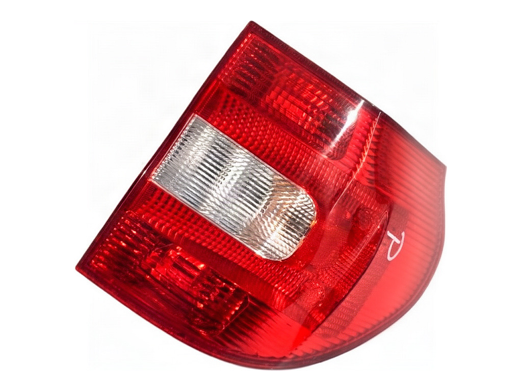 [STARK-932505] Piloto trasero derecho SKODA YETI (5L) 2009-2017