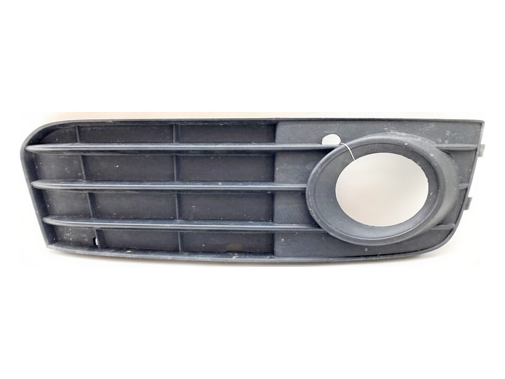 [STARK-934231] Rejilla de parachoques delantero derecho Audi A4 B8 (8K2) 2007-2015