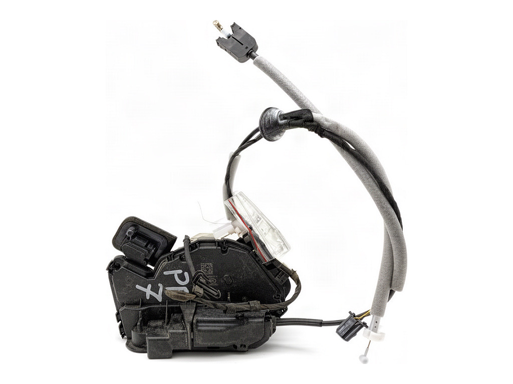 [STARK-938445] Cerradura de puerta delantera derecha SEAT ATECA (KH7, KHP) 2016-2022