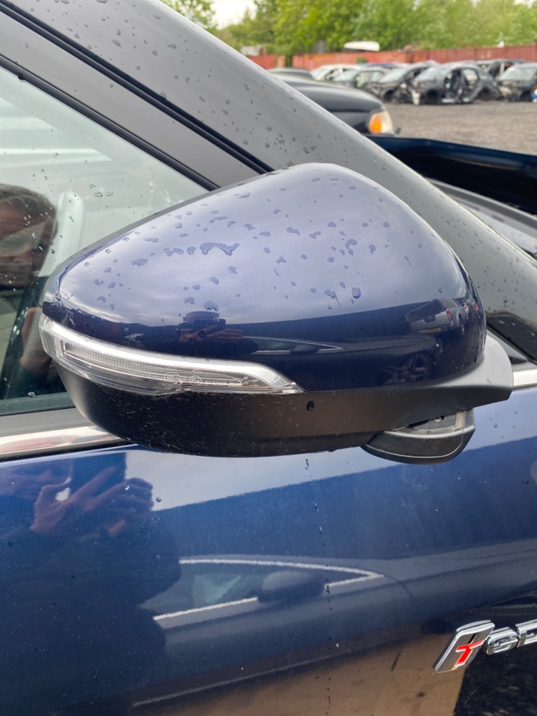 [EPE-103966] Retrovisor exterior derecho SsangYong Tivoli Ultimate 2021