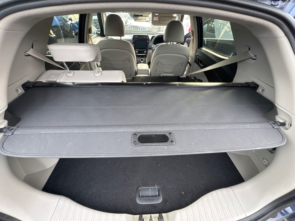 [EPE-104009] Cobertura de bandeja trasera SsangYong Tivoli Ultimate 1.5 G15DTF 2021