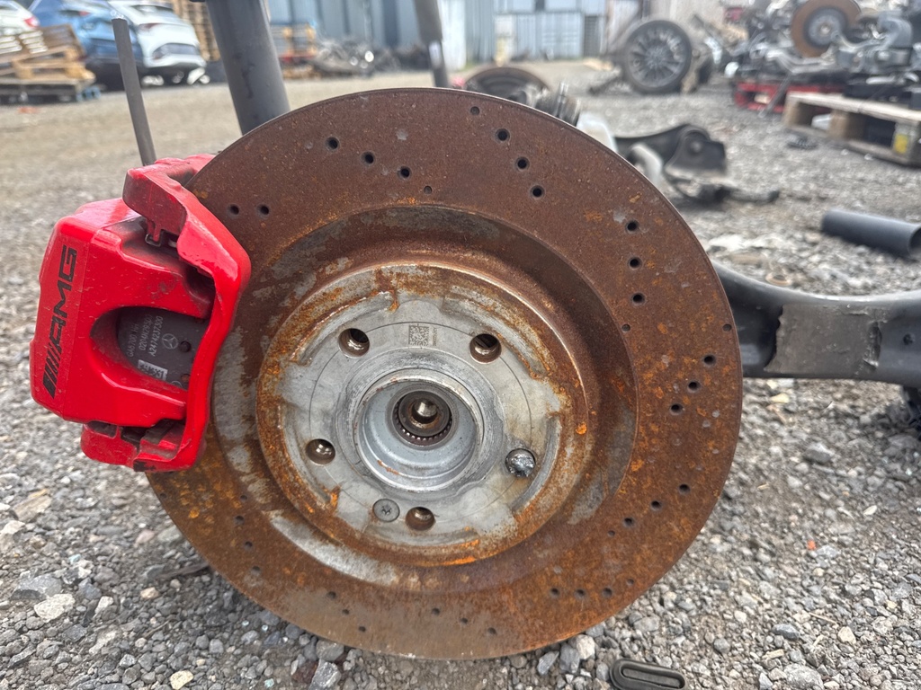 [EPE-105830] Buje de rueda trasero derecho Mercedes-Benz CLA AMG 45S 2020