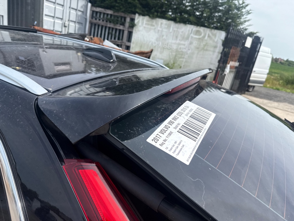 [EPE-106026] Kit alerón trasero 2017 Volvo V90