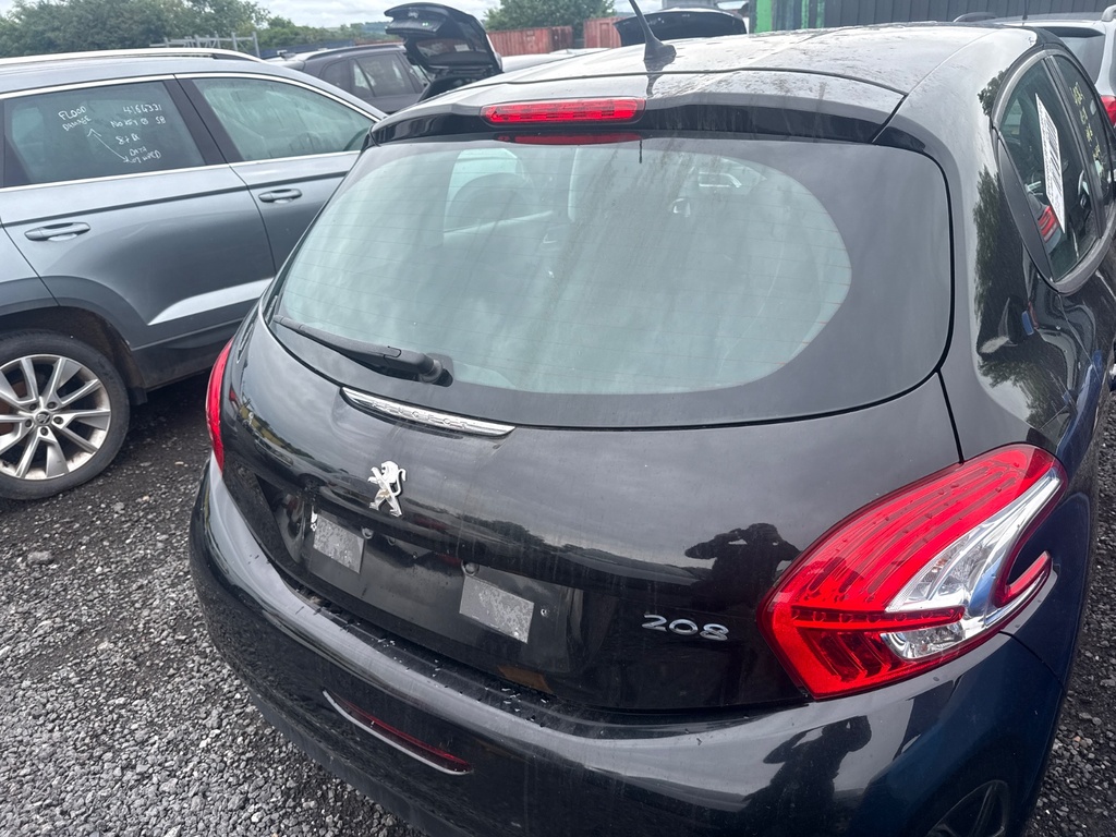 [EPE-107282] Portón trasero Peugeot 208 CA 2014 KTV BLACK PEARL PAINT