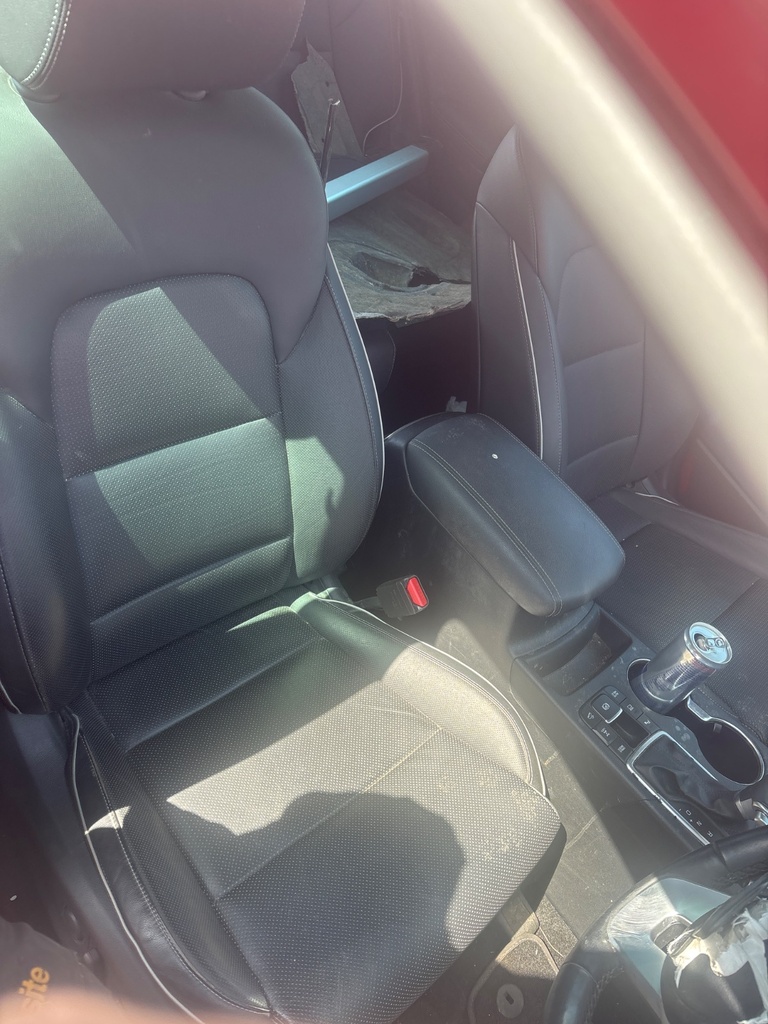 [EPE-116593] Asiento delantero derecho Kia Sportage 1.6 T-GDi AWD 2019