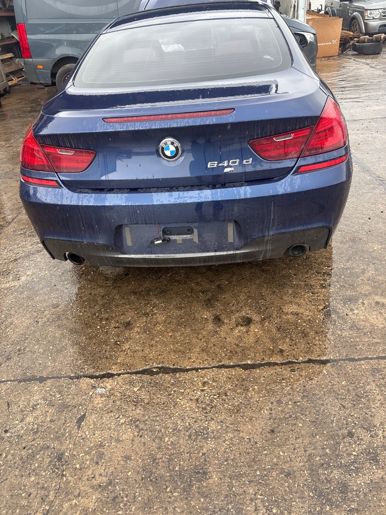 [EPE-123766] Paragolpes trasero BMW Serie 6 F13