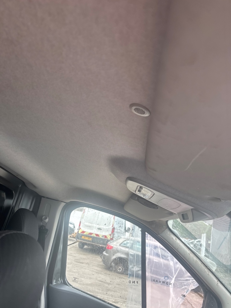 [EPE-117126] Revestimiento de techo Renault Trafic III
